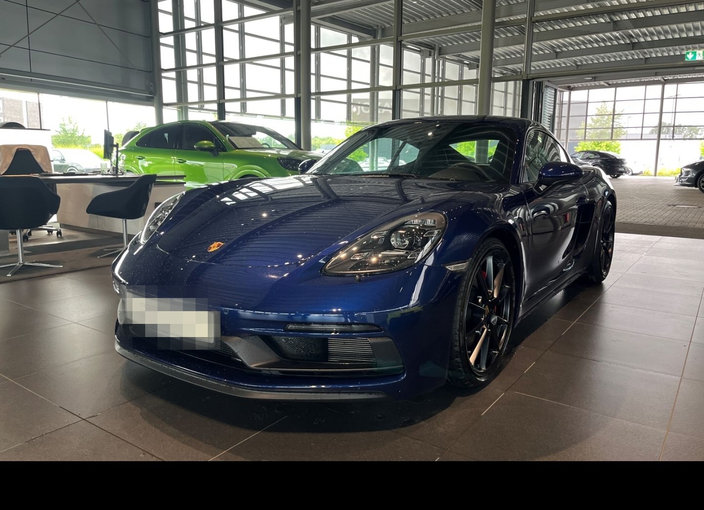 Porsche Cayman 718 GTS 4.0 Enzianblau Sportabgasanlage