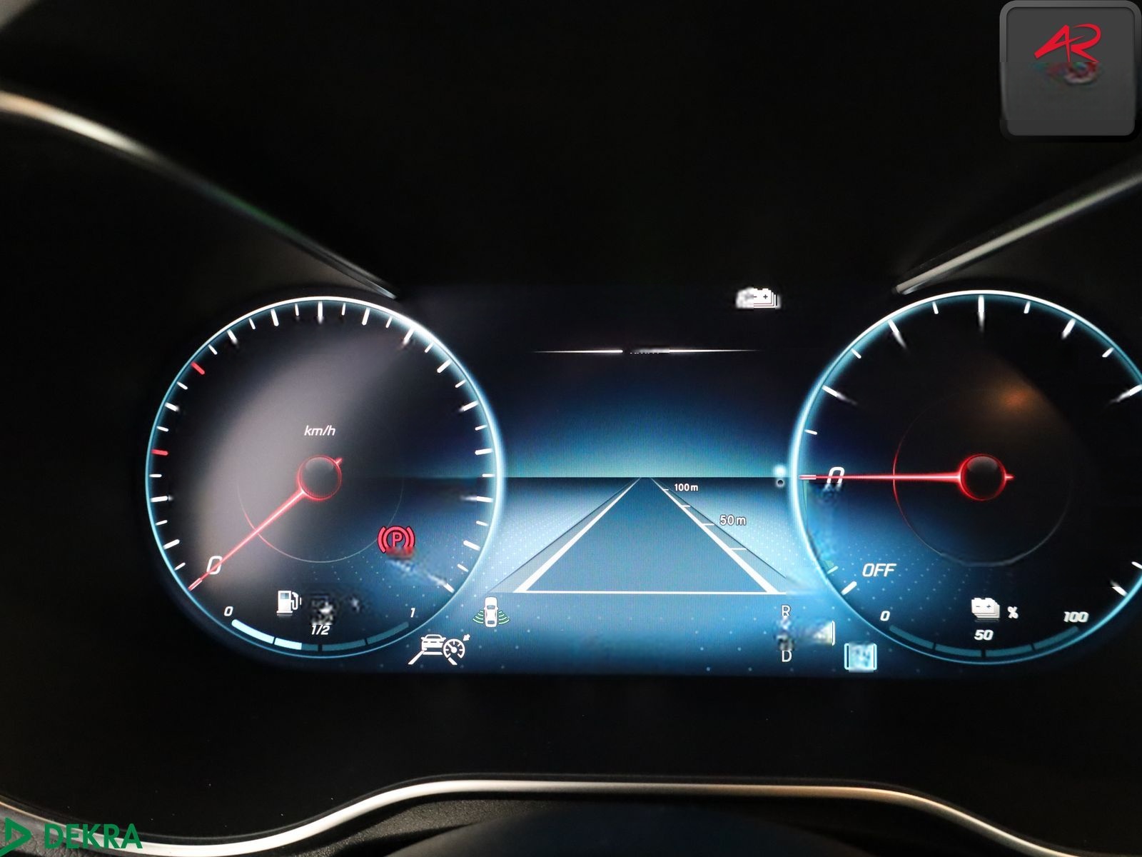 Mercedes-Benz GLC 300 de 4M AMG AIRMATIC,BURMESTER,HUD,1.HAND foto 17