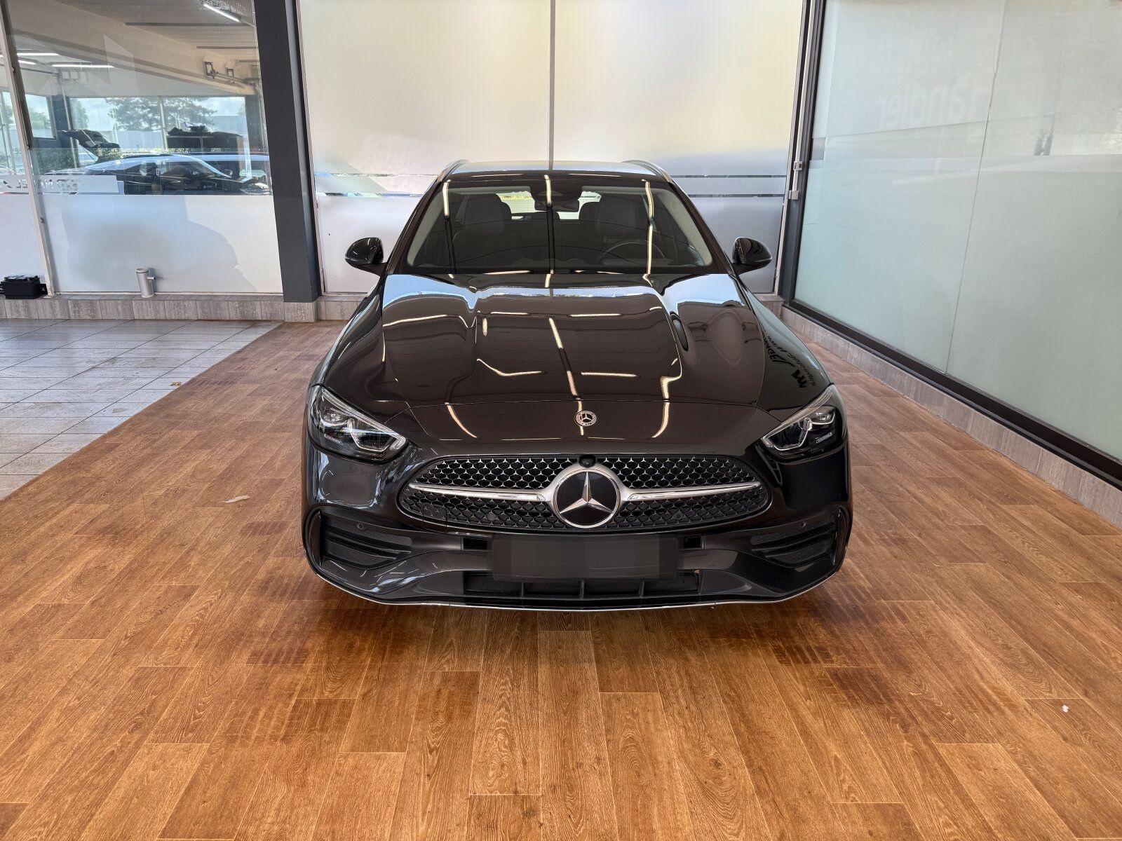 Mercedes-Benz C 200 T AMG +NAVI+LED+AHK+Kamera+SHZ+CarPlay+ foto 2
