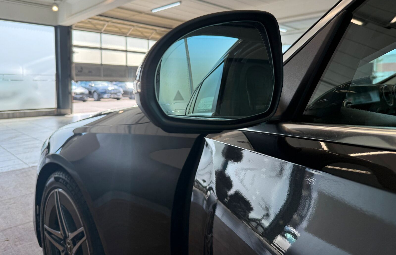 Mercedes-Benz C 200 T AMG +NAVI+LED+AHK+Kamera+SHZ+CarPlay+ foto 7