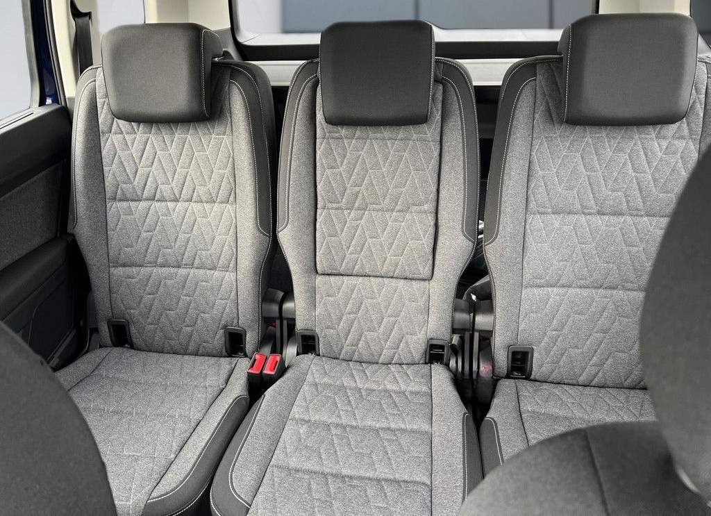 Volkswagen Touran MOVE 1,5l TSI*150PS*DSG*AHK*APP*Kamera*IQ foto 14