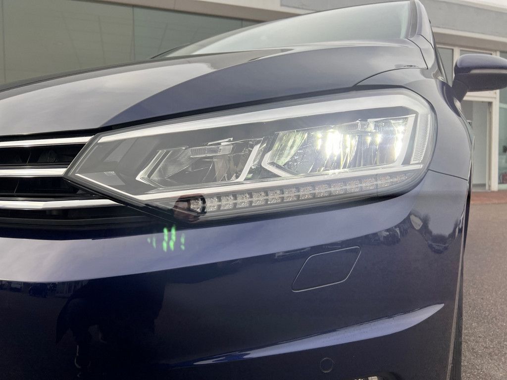 Volkswagen Touran MOVE 1,5l TSI*150PS*DSG*AHK*APP*Kamera*IQ foto 6