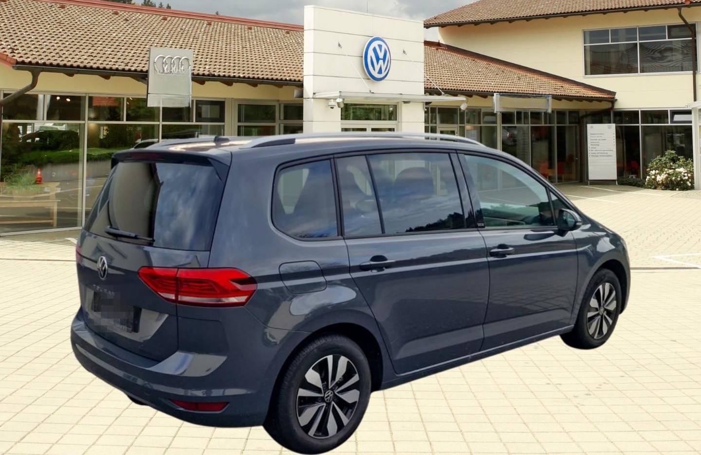 Volkswagen Touran MOVE 1.5 TSI DSG Move foto 3