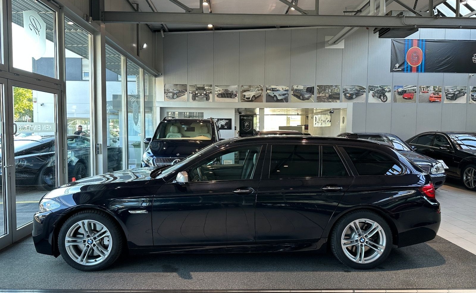 BMW M550d xDrive Leder Braun Pano HuD Spur Fond Ent. foto 4