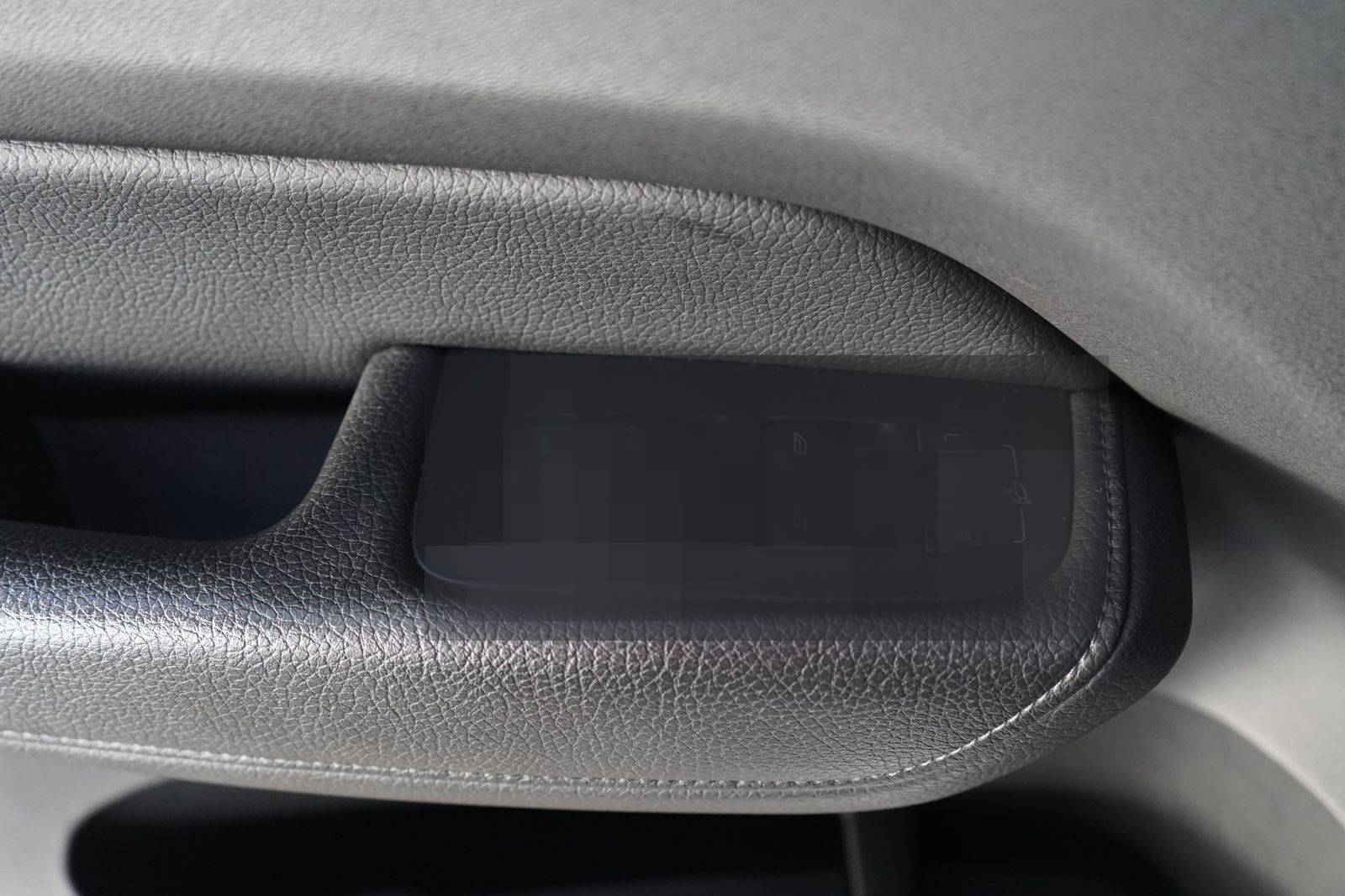 Volvo XC60 2.0 Momentum 2WD LED 360° ACC Panorama Navi foto 24