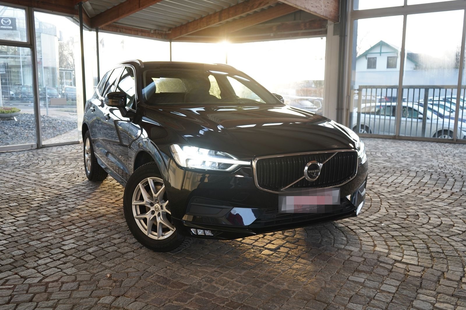Volvo XC60 2.0 Momentum 2WD LED 360° ACC Panorama Navi foto 8