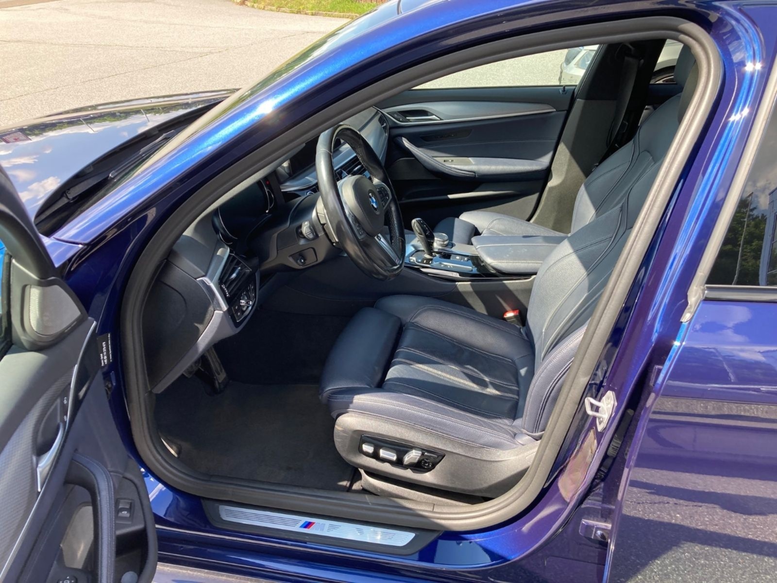 BMW 530 Baureihe 5 Touring 530 d xDrive M Sport foto 7