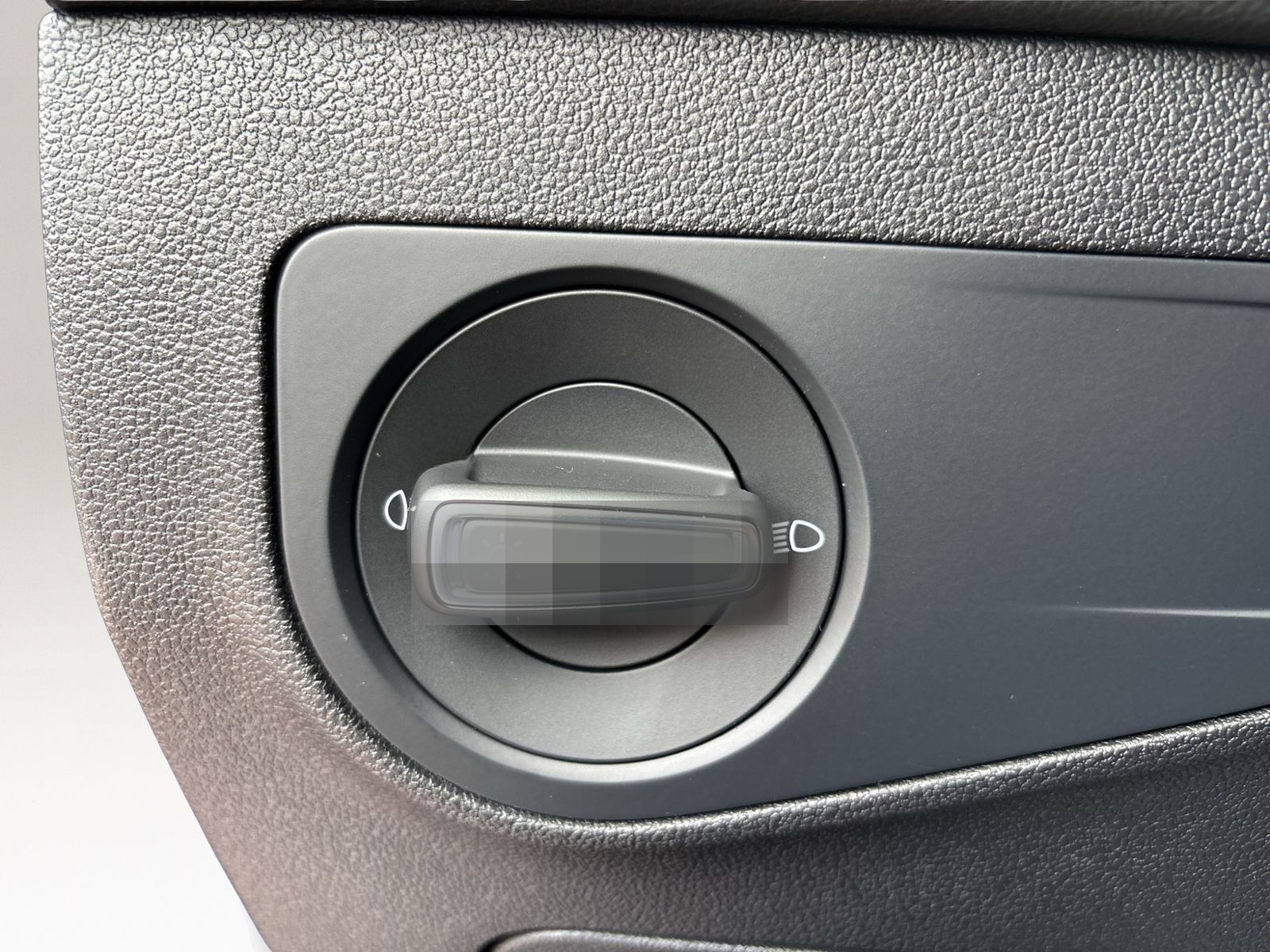 Volkswagen Tiguan R 4Motion, PANO, Design Paket, Rear View, foto 14