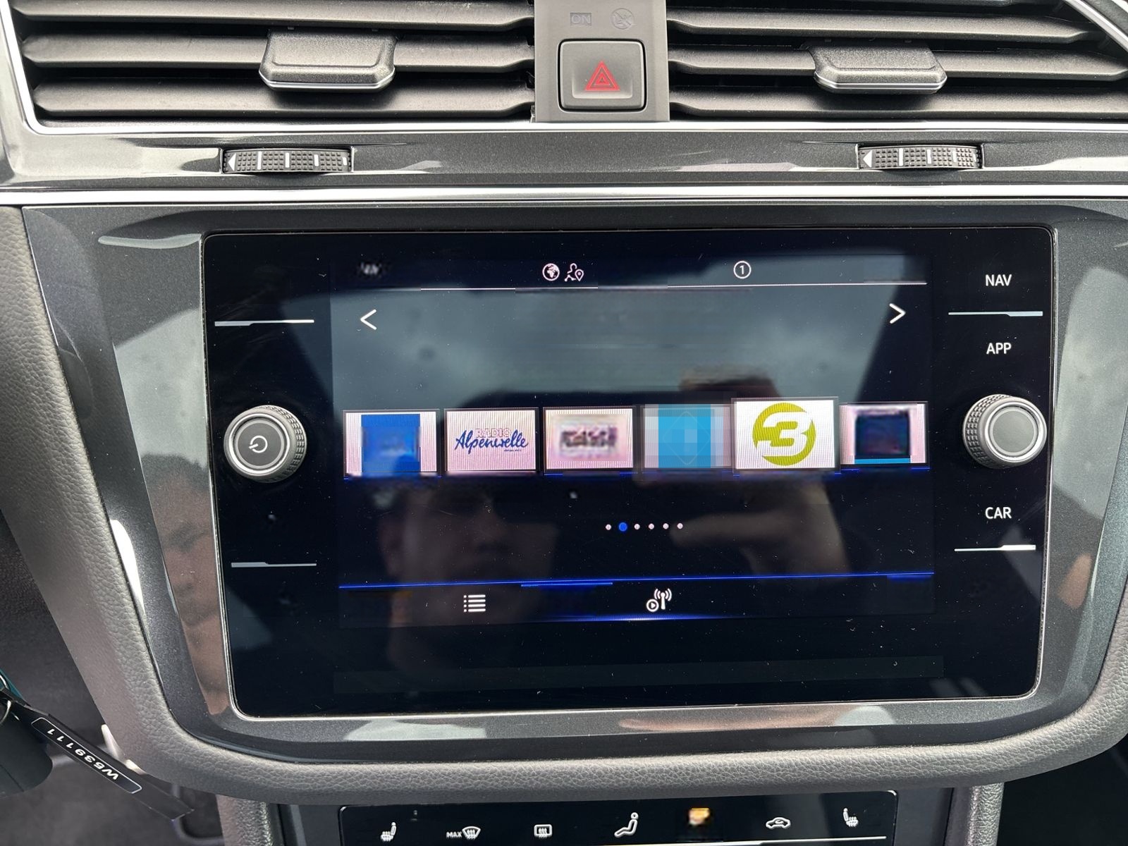 Volkswagen Tiguan R 4Motion, PANO, Design Paket, Rear View, foto 17