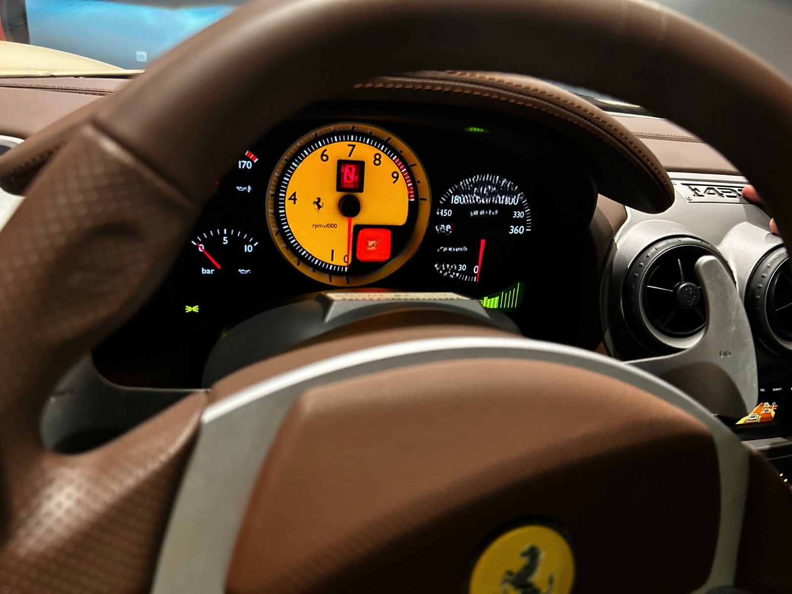 Ferrari F430 Spider F1 - 2. Hand, IAA2007, weiß, dt. Fah foto 9