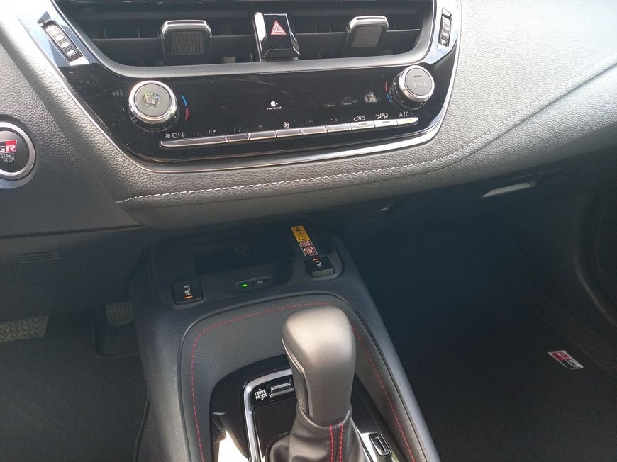 Toyota Corolla 2.0 Hybrid Touring Sports GR Sport foto 13