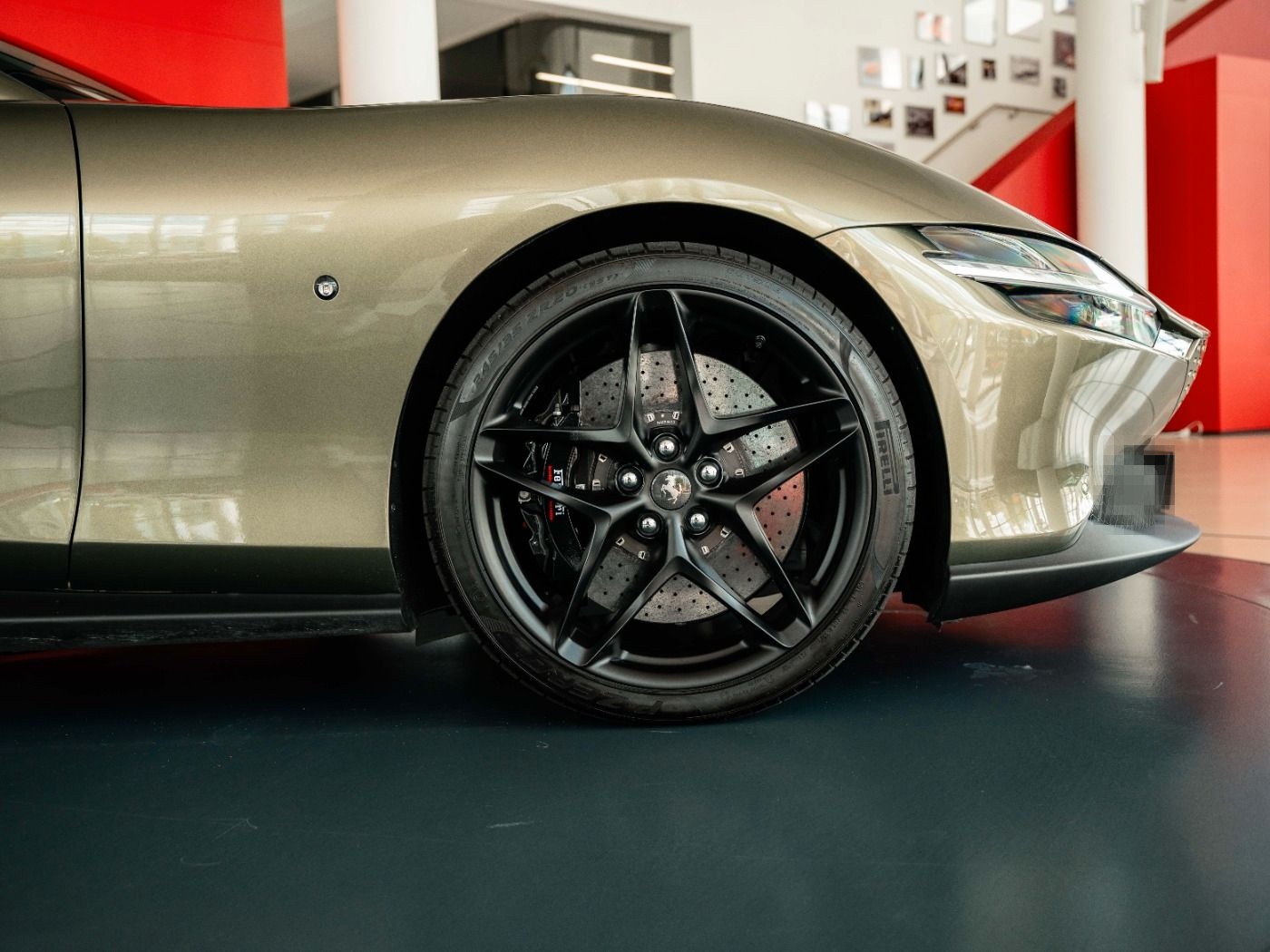 Ferrari Roma Spider MagneRide*360°-View*LED-Lenkrad foto 11