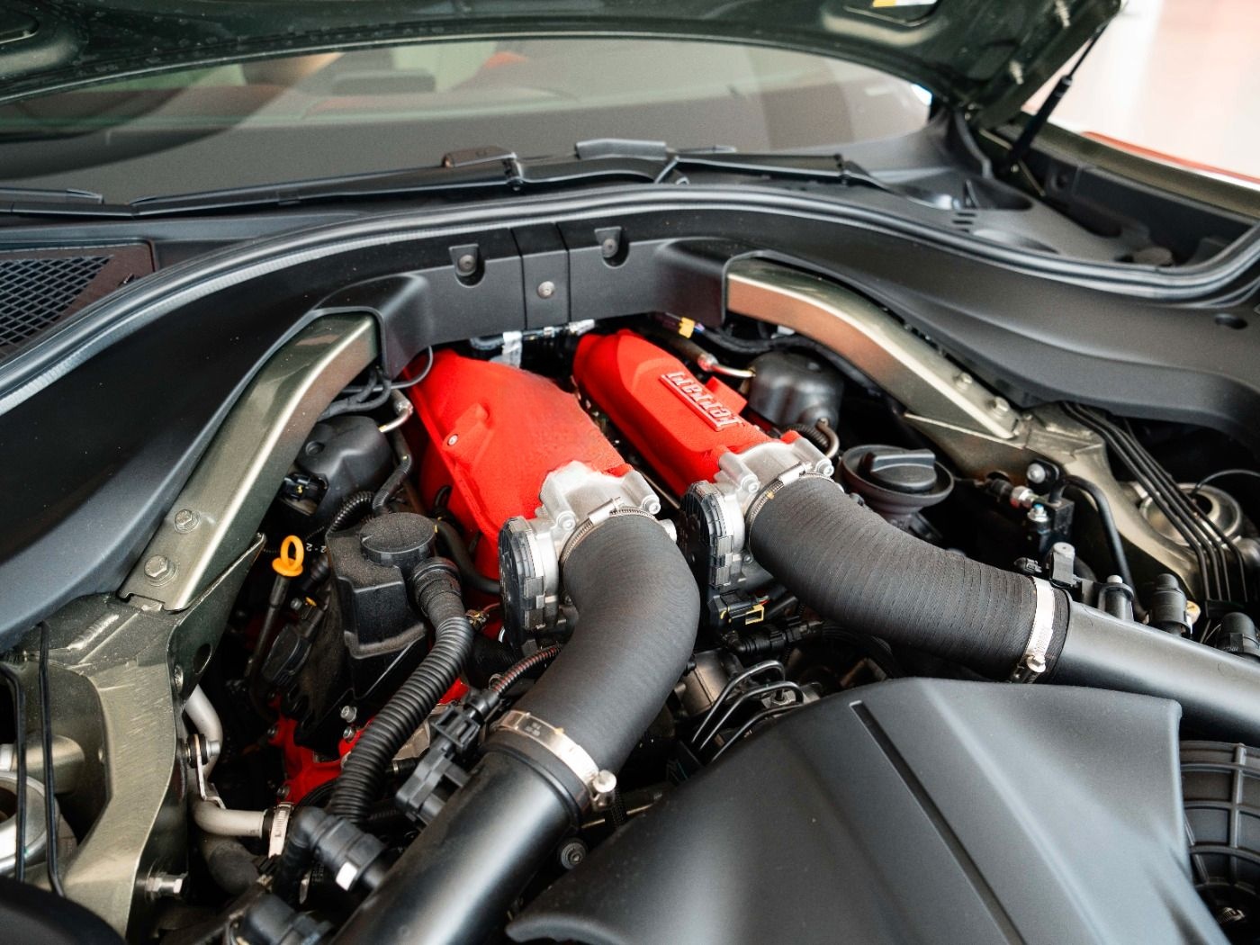 Ferrari Roma Spider MagneRide*360°-View*LED-Lenkrad foto 16