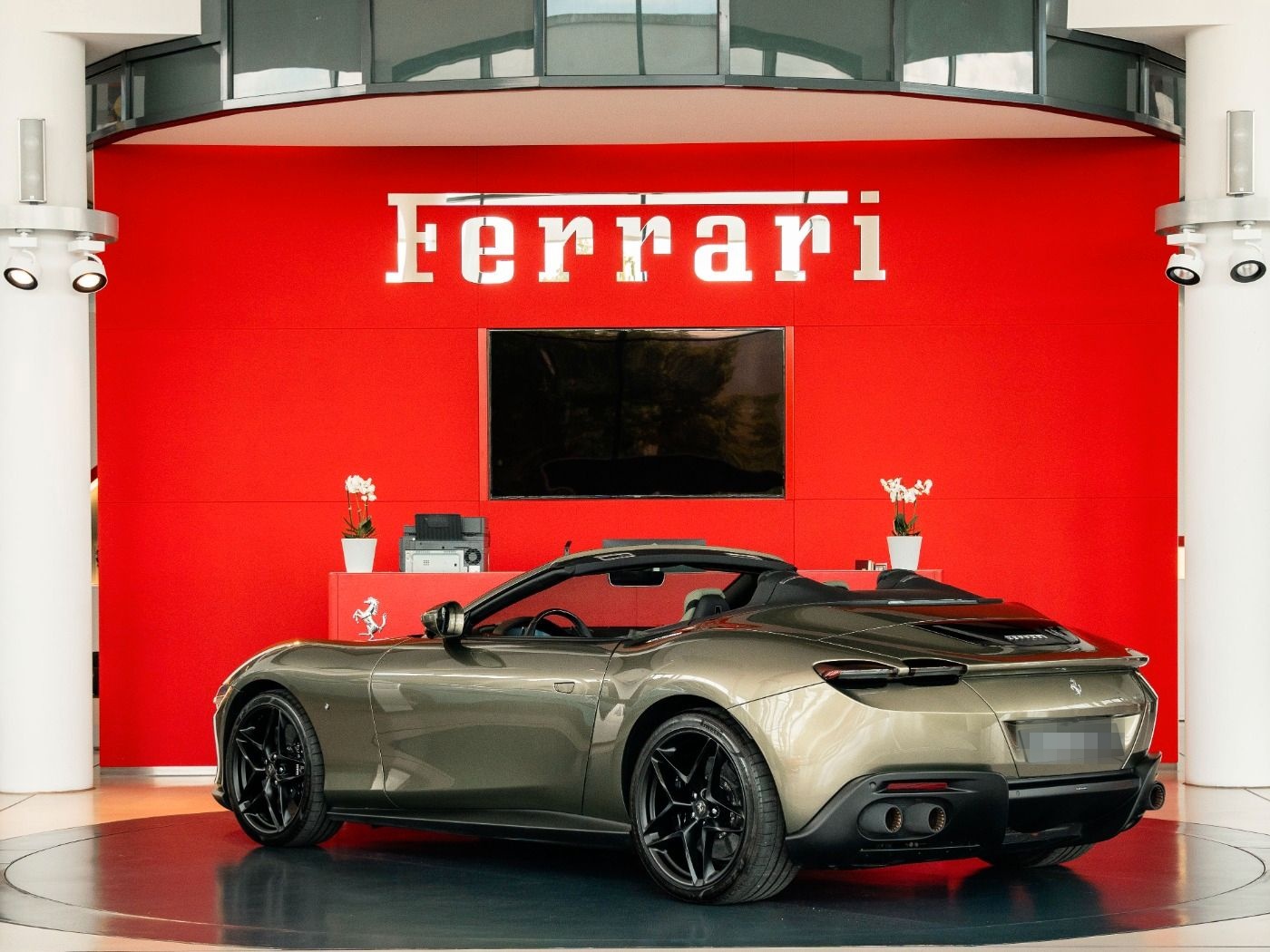 Ferrari Roma Spider MagneRide*360°-View*LED-Lenkrad foto 5