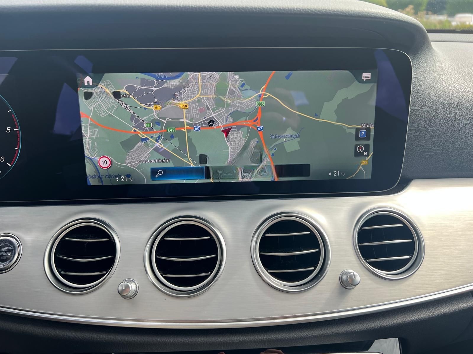 Mercedes-Benz E 220 d Avantgarde Limo Aut. Navi+Led+Kamera+Shz foto 14