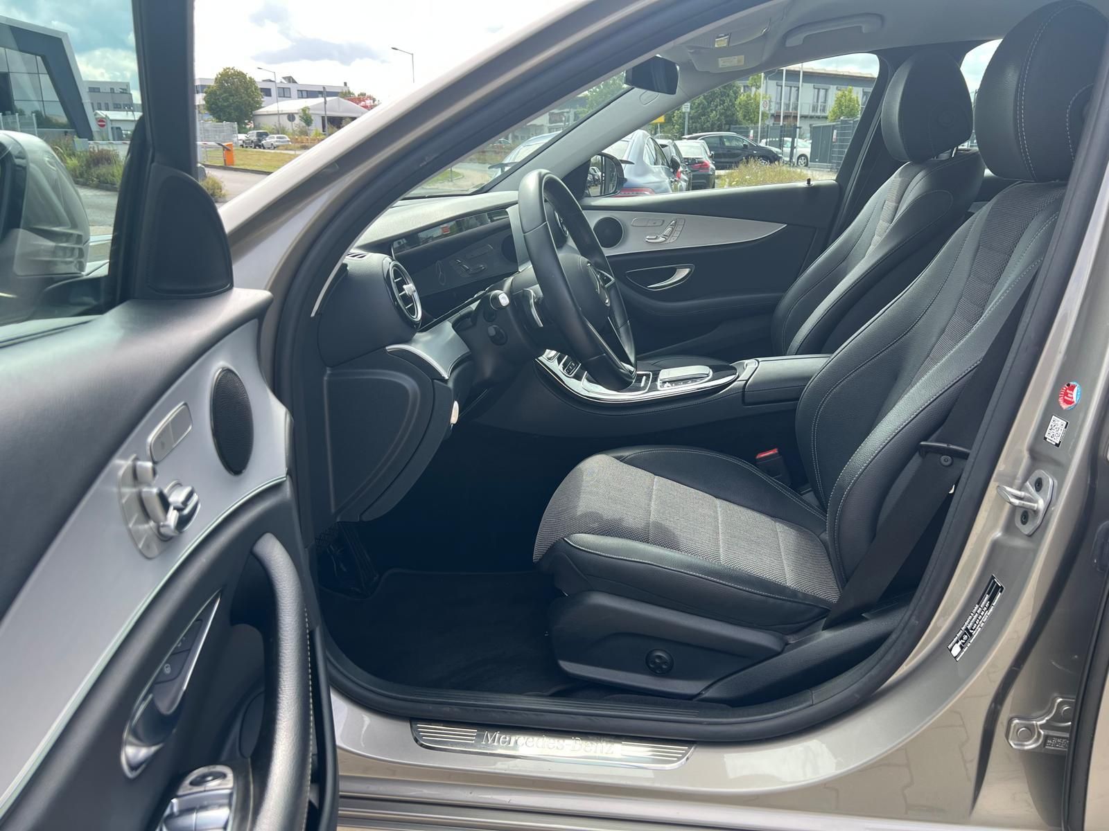 Mercedes-Benz E 220 d Avantgarde Limo Aut. Navi+Led+Kamera+Shz foto 9