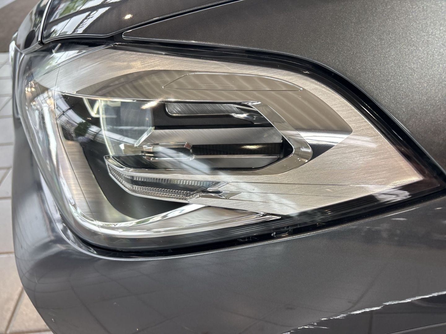 BMW X2 sDrive 18 d HUD Navi LED Mehrzonenklima Fahre foto 21