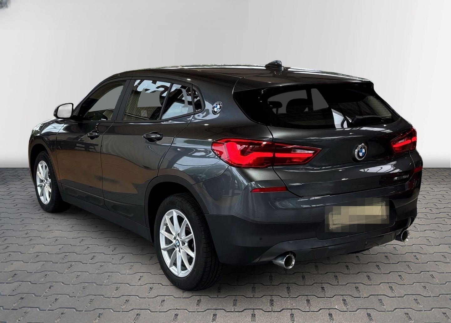 BMW X2 sDrive 18 d HUD Navi LED Mehrzonenklima Fahre foto 6
