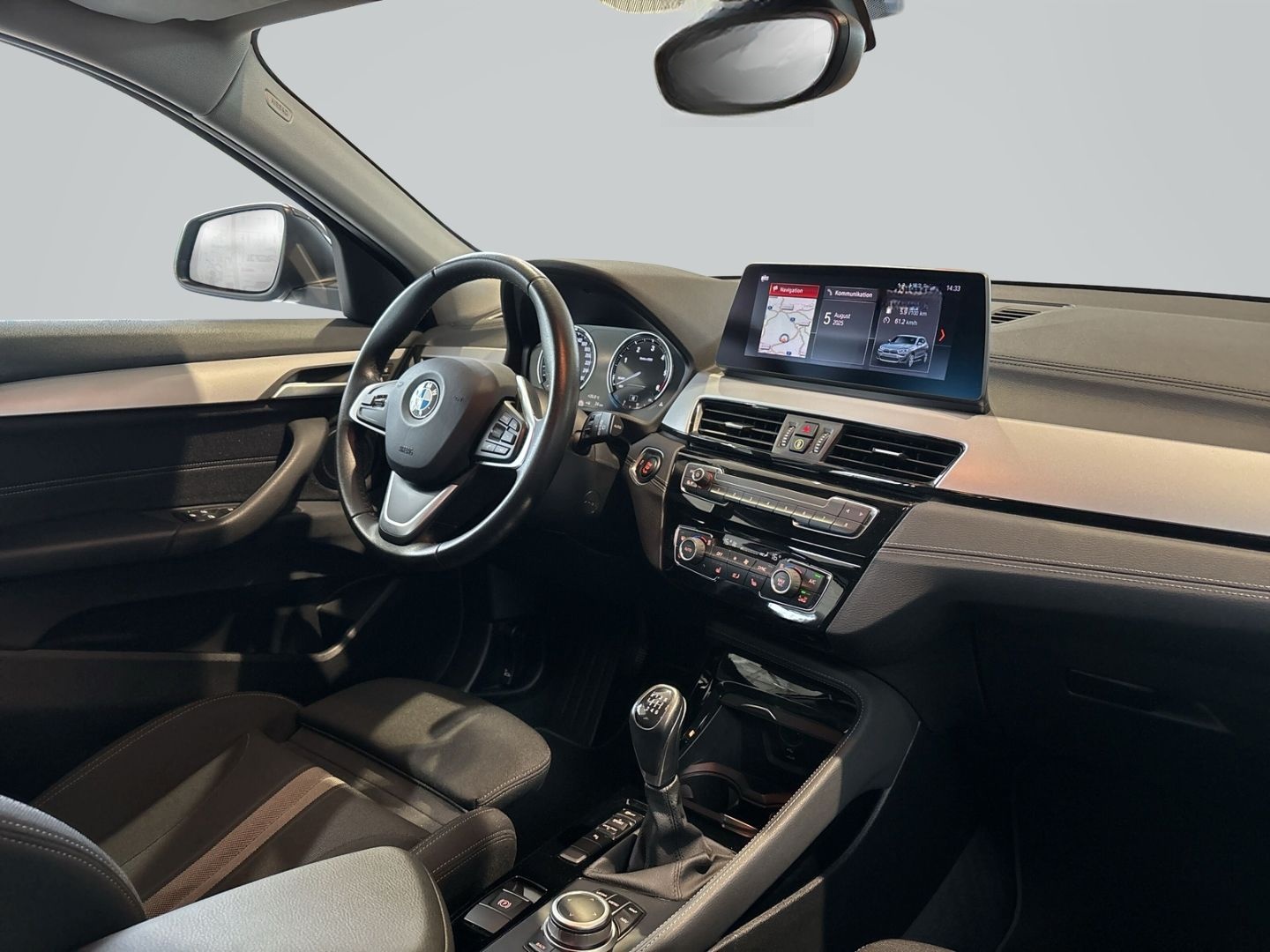 BMW X2 sDrive 18 d HUD Navi LED Mehrzonenklima Fahre foto 10