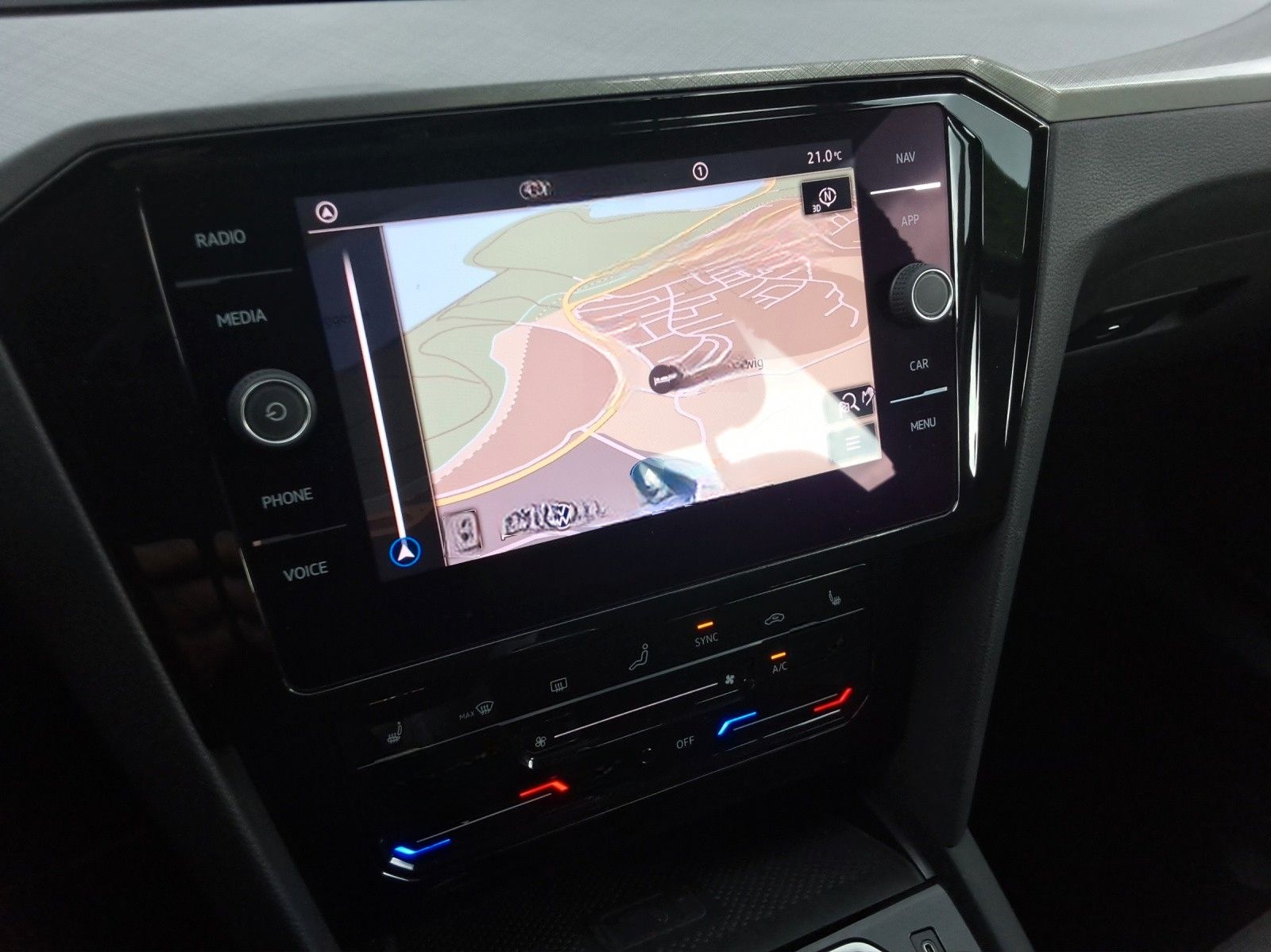 Volkswagen Passat Variant 2.0 TDI ACC,LED,Navi,DAB,APP,Ergo foto 10