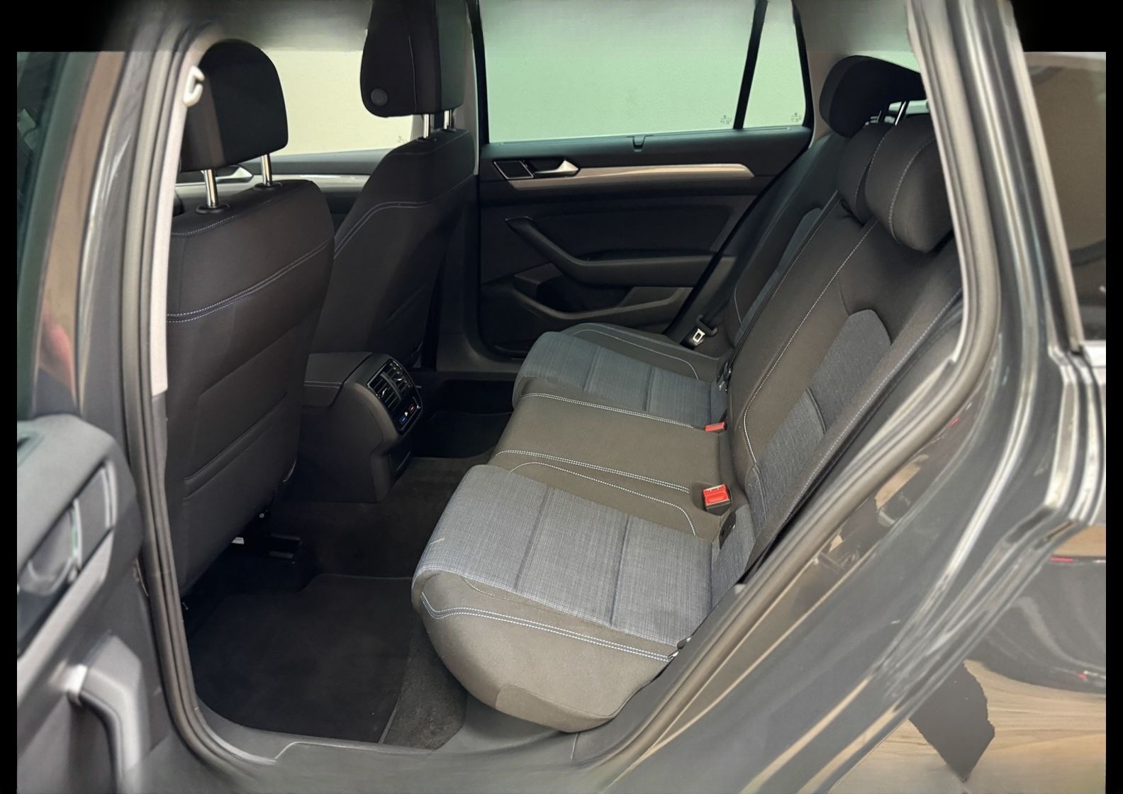 Volkswagen Passat Variant GTE 1.4 TSI eHybrid DSG SIDE&LANE foto 14