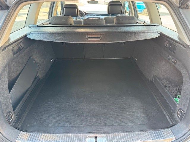 Volkswagen Passat Variant 2.0 TDI Business DSG/NAV/AHK/SHZ foto 6