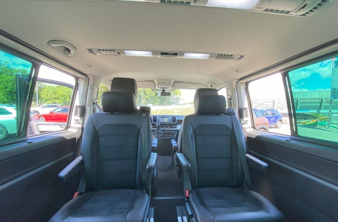 Volkswagen T6 Multivan 2.0 TDI DSG Highline foto 15