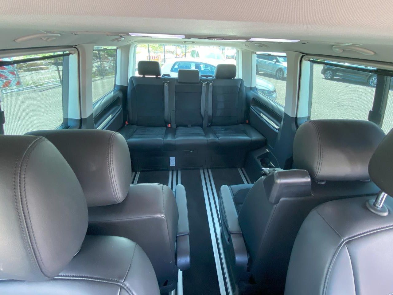 Volkswagen T6 Multivan 2.0 TDI DSG Highline foto 16