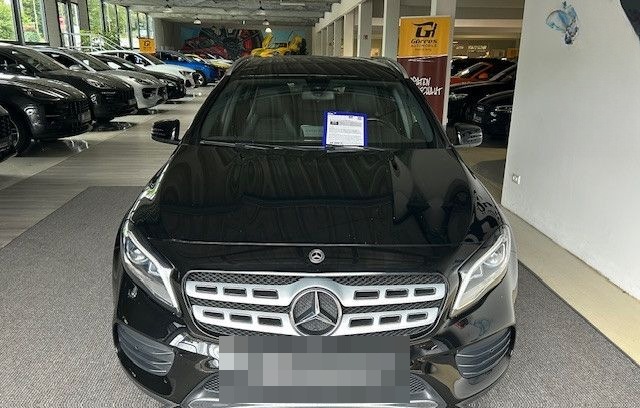 Mercedes-Benz GLA 180 CDI AMG-Line foto 2