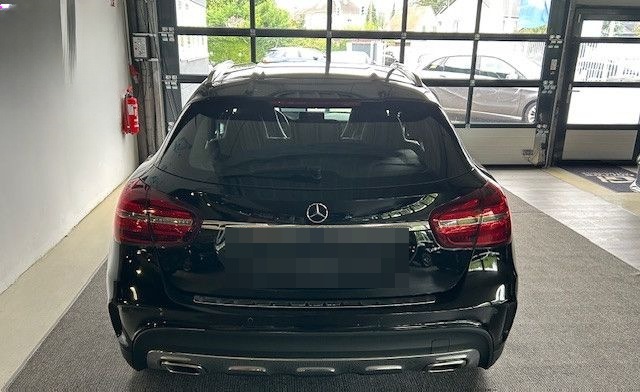 Mercedes-Benz GLA 180 CDI AMG-Line foto 5