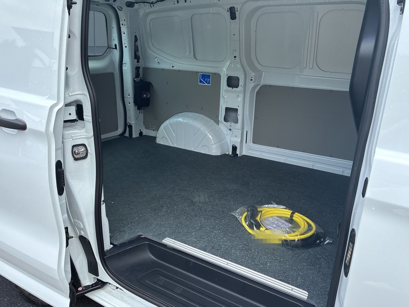 Volkswagen T7 Transporter Kasten KR e-Transporter Aut. foto 10