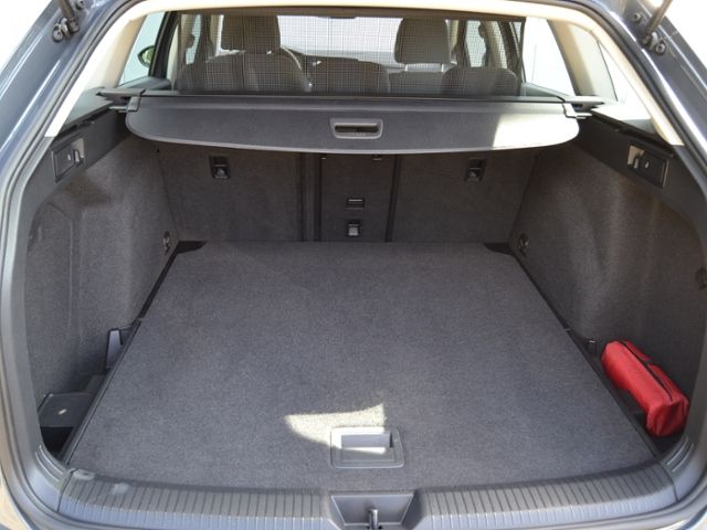 Volkswagen Golf VIII Variant 2.0 TDI 150 PS Life LED/NAVI+V foto 16