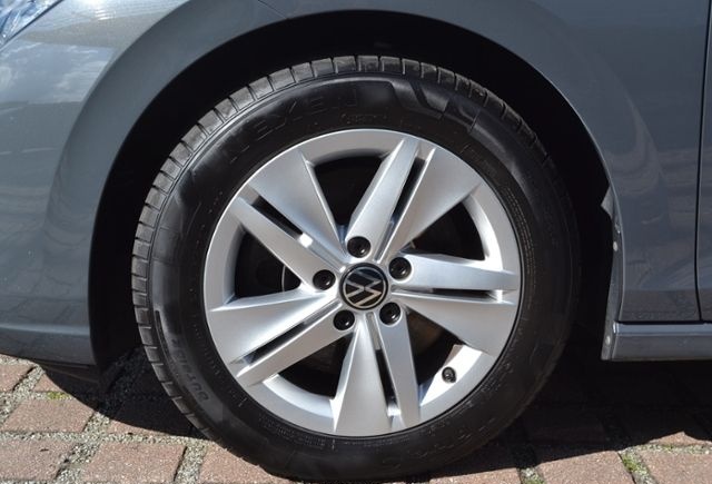 Volkswagen Golf VIII Variant 2.0 TDI 150 PS Life LED/NAVI+V foto 7