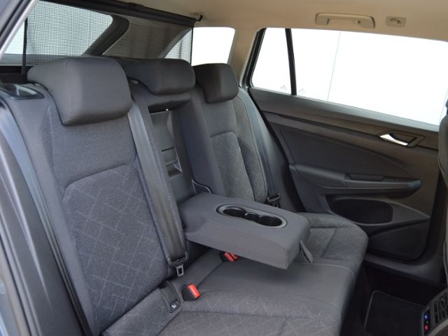 Volkswagen Golf VIII Variant 2.0 TDI 150 PS Life LED/NAVI+V foto 10