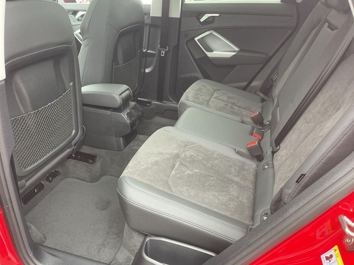 Audi Q3 1.4 TFSIe S-Tronic LED PANO NAVI ALCANTARA foto 12