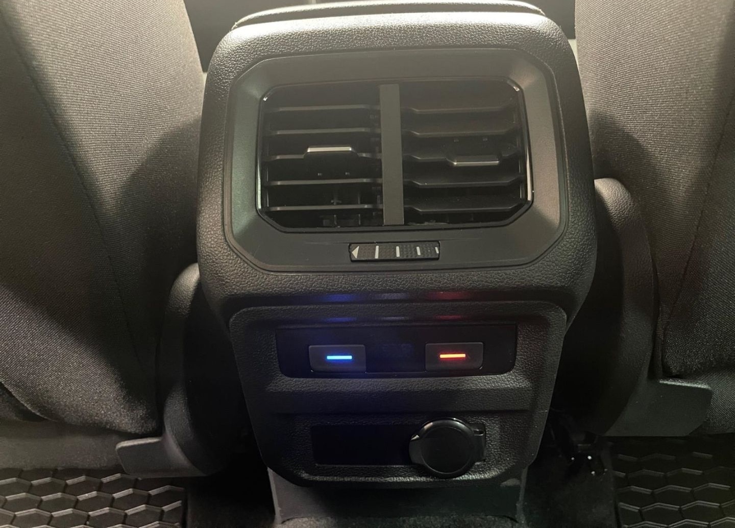Volkswagen Tiguan Elegance 4M MATRIX AHK ERFO FRONTSCHEIBEH foto 19