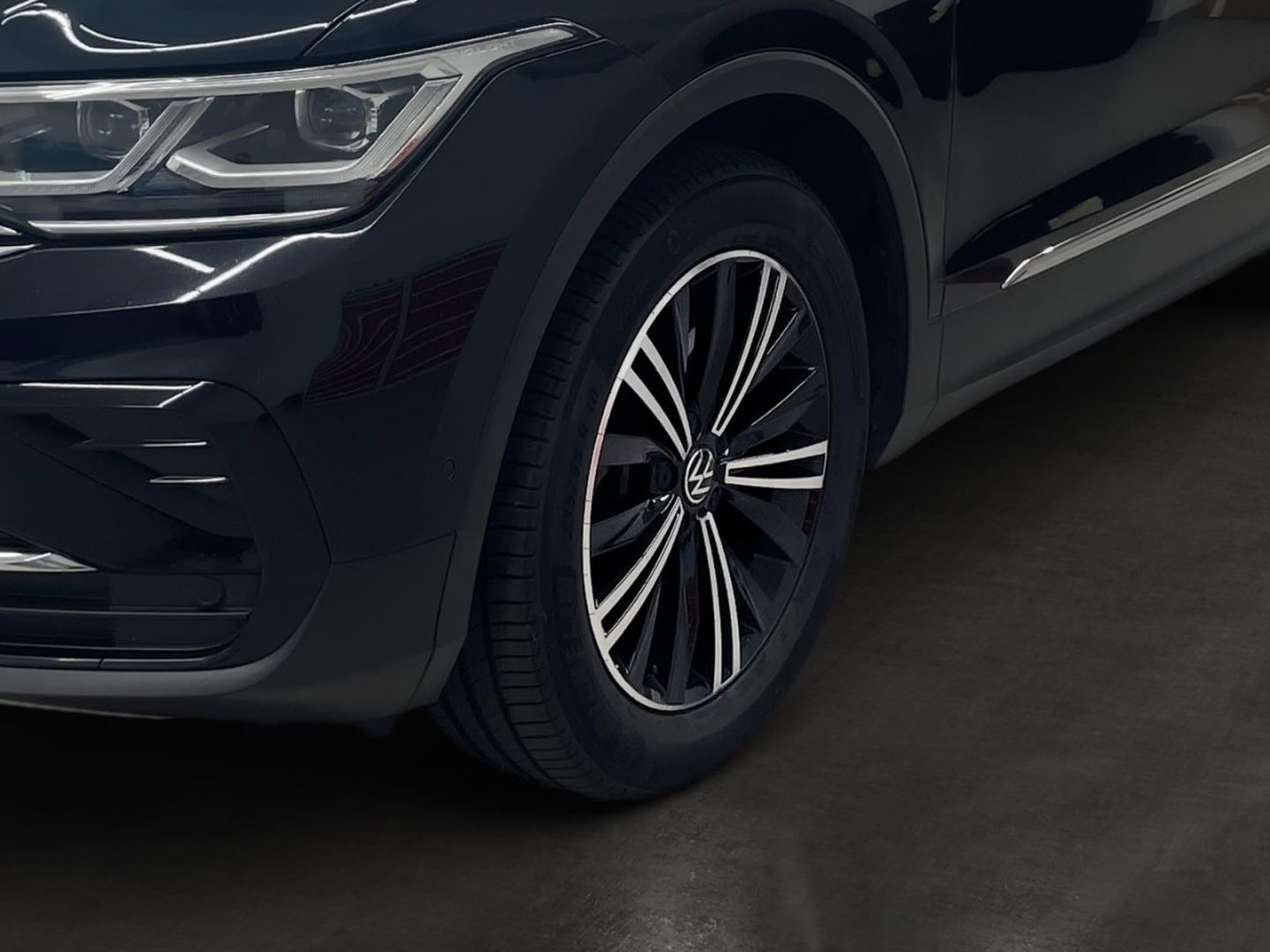 Volkswagen Tiguan Elegance 4M MATRIX AHK ERFO FRONTSCHEIBEH foto 6