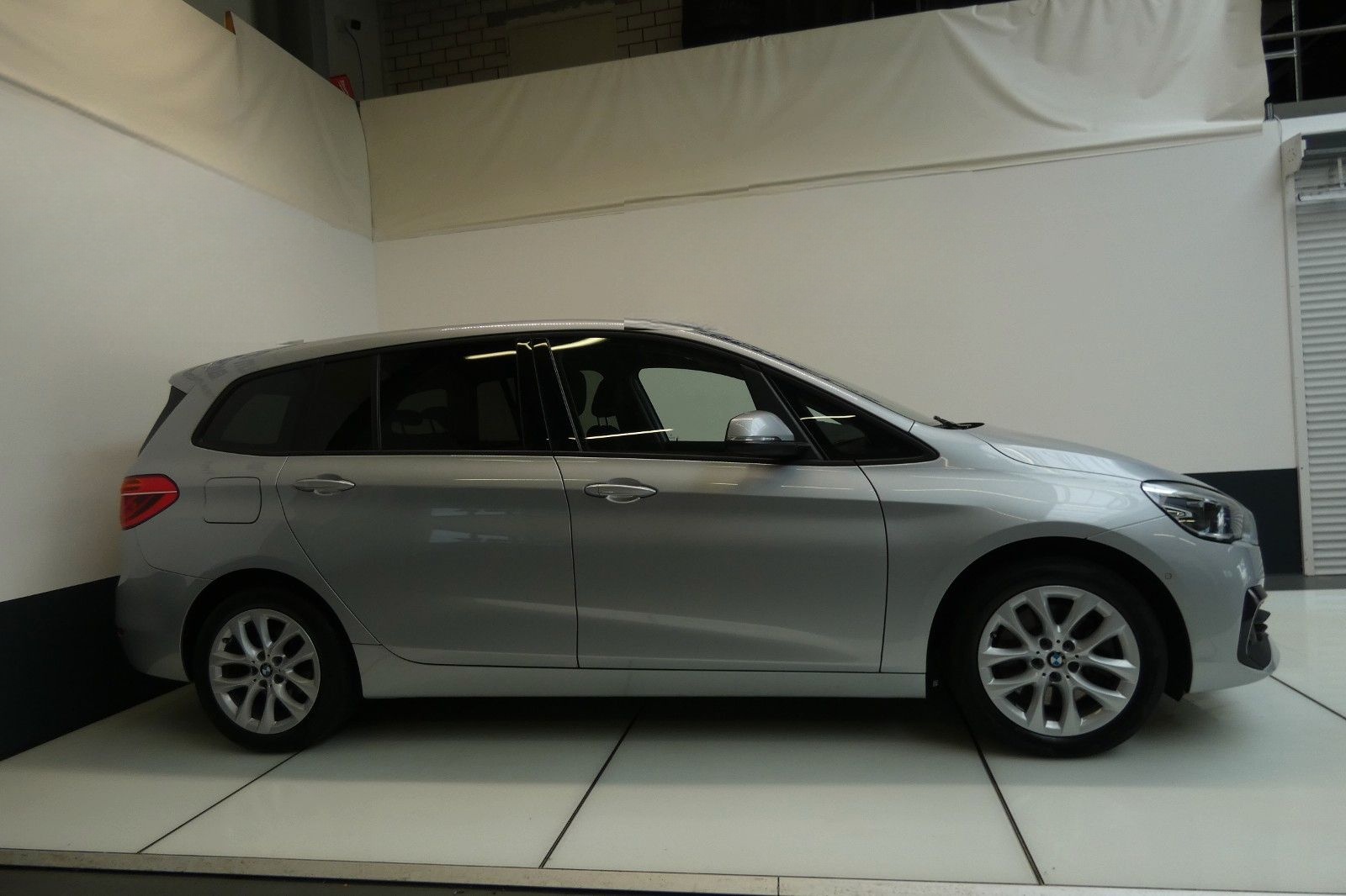 BMW 220i Gran Tourer*Aut*Navi*DAB*HiFi*PDC*LED foto 5