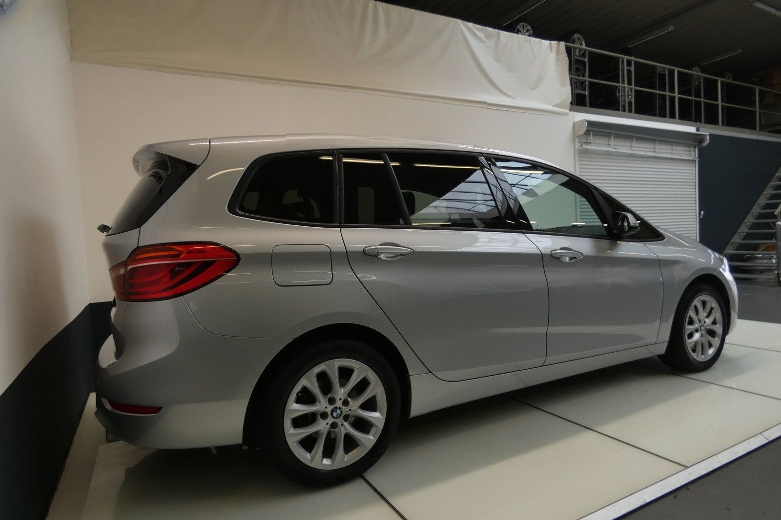 BMW 220i Gran Tourer*Aut*Navi*DAB*HiFi*PDC*LED foto 7