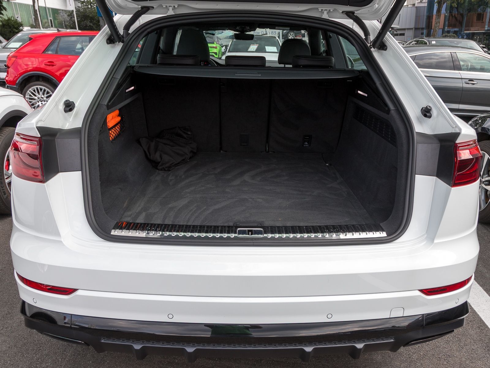 Audi Q8 50 TDI Q 2x S LINE NAVI LED KAMERA PANO foto 16