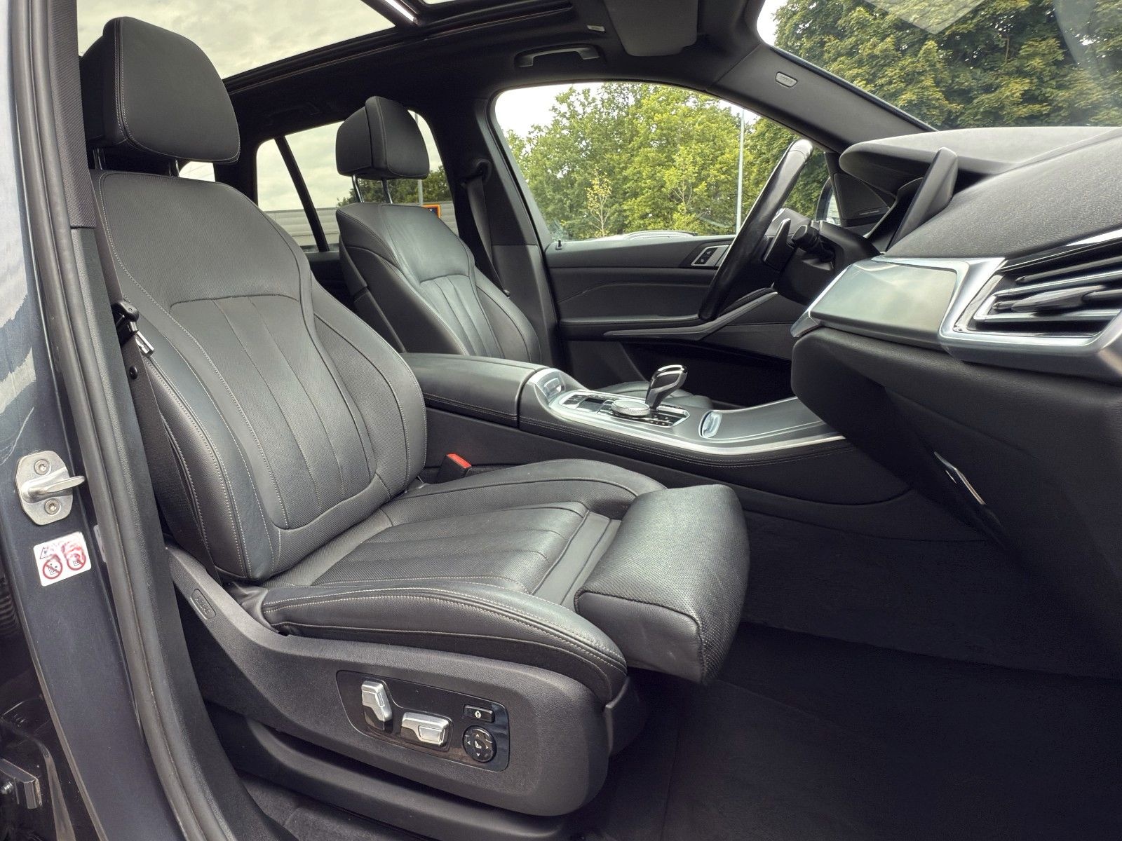 BMW X5xDr 30d M SPORT SITZBELÜF+PANO+HUD+ACC+ALED+22 foto 16
