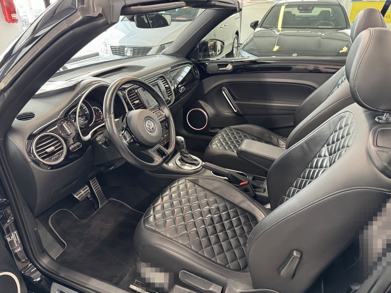 Volkswagen Beetle Cabriolet 2.0 Aut. Exclusive R-Line LEDER foto 12