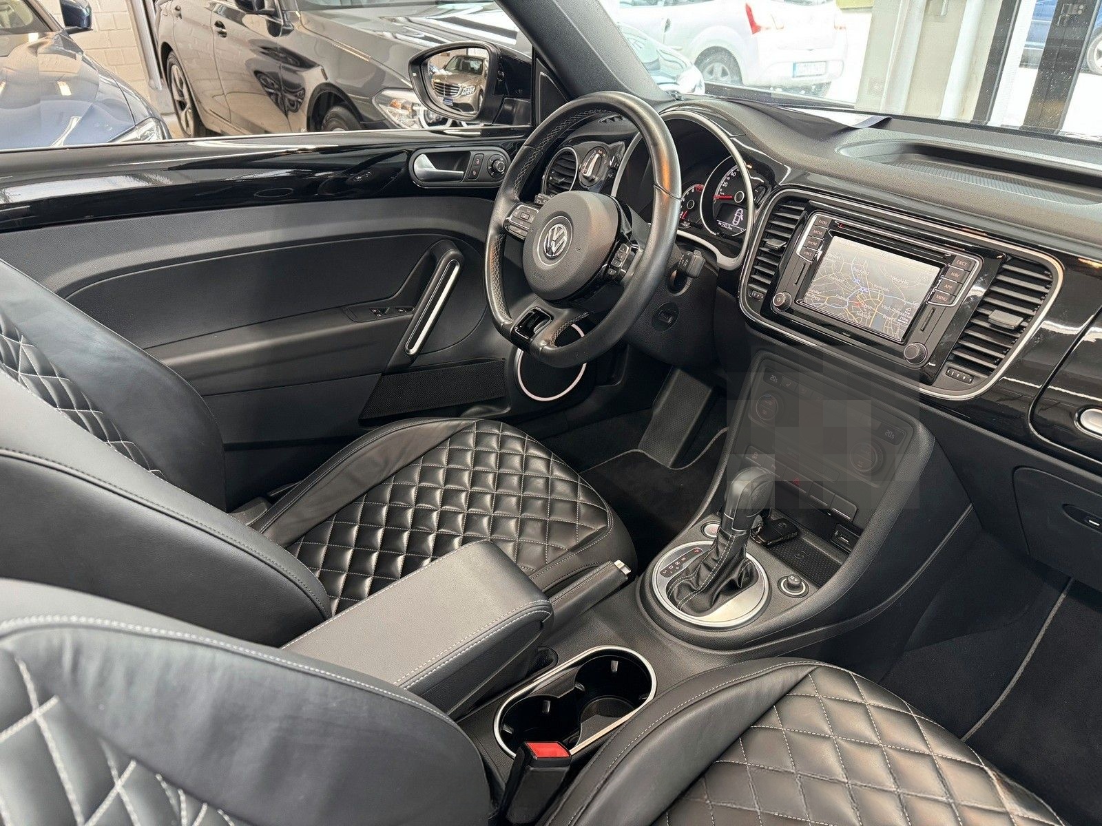 Volkswagen Beetle Cabriolet 2.0 Aut. Exclusive R-Line LEDER foto 17