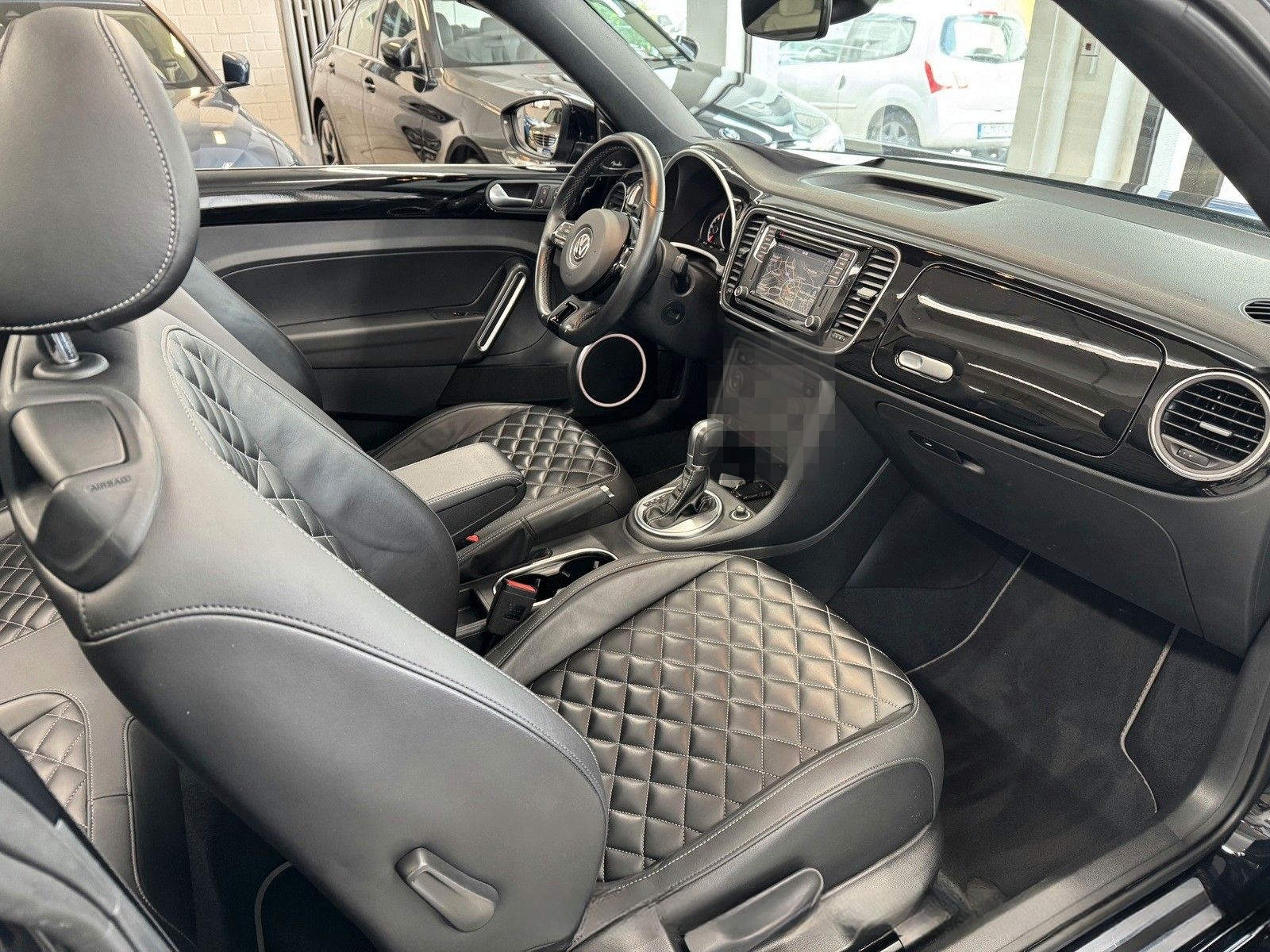 Volkswagen Beetle Cabriolet 2.0 Aut. Exclusive R-Line LEDER foto 18