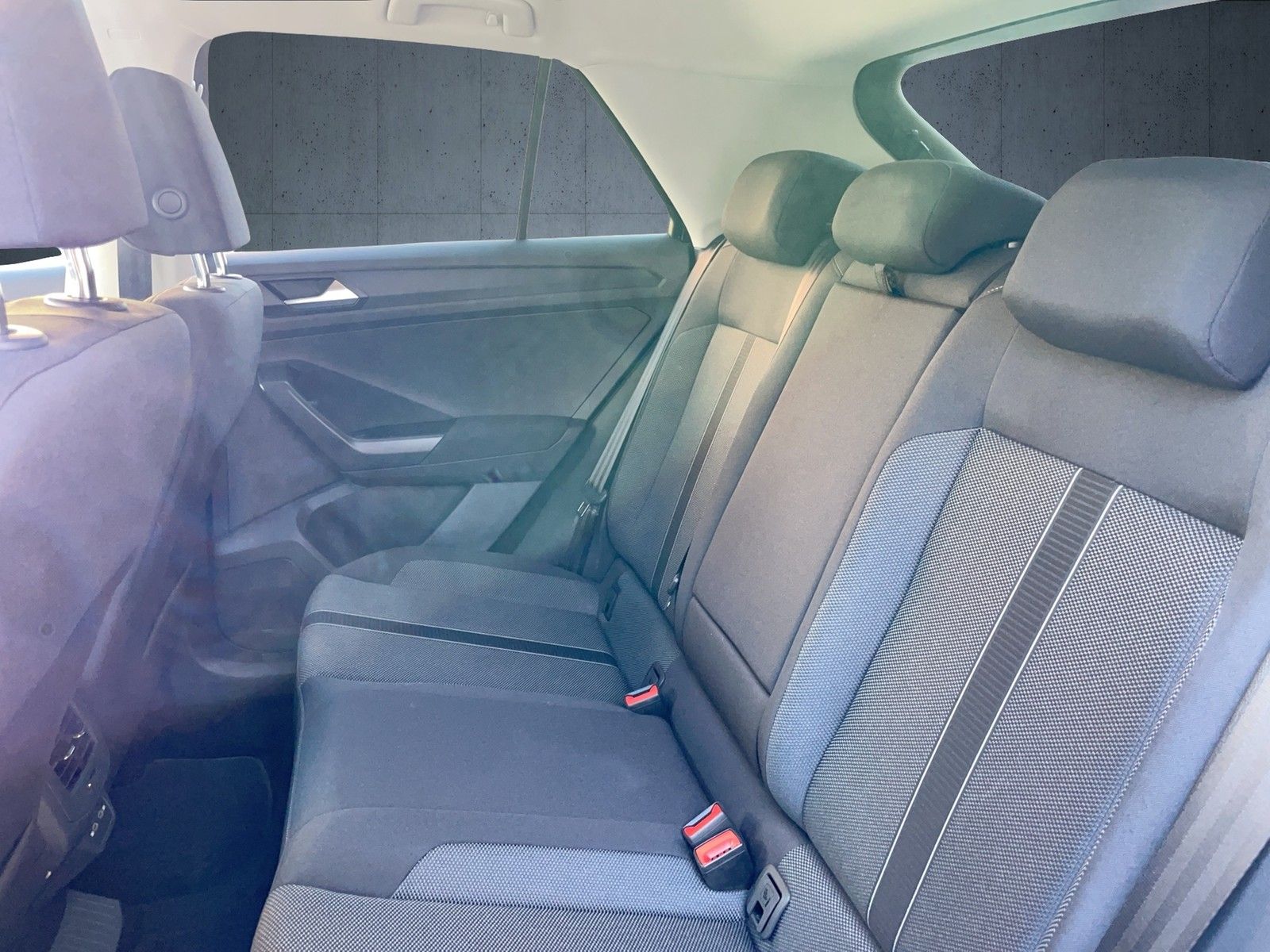 Volkswagen T-Roc Life 1.0 TSI LED Navi App Connect Einparkh foto 11