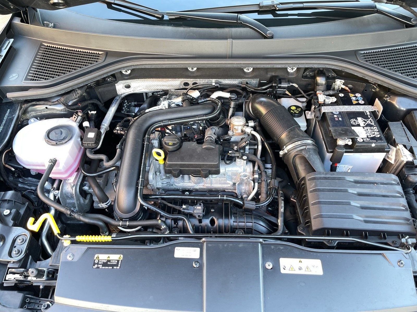 Volkswagen T-Roc Life 1.0 TSI LED Navi App Connect Einparkh foto 17