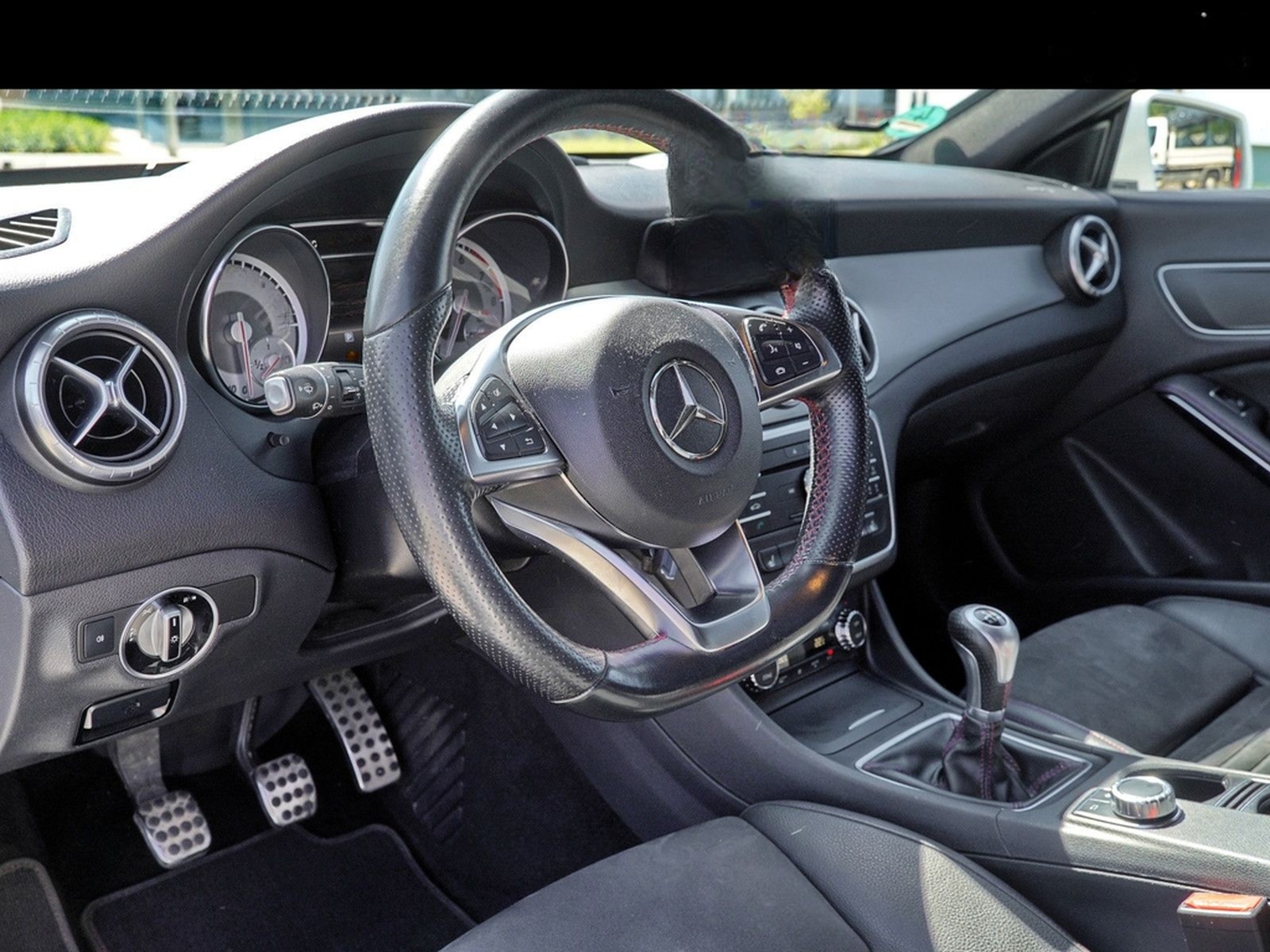 Mercedes-Benz CLA 250 CLA -Klasse Shooting Brake CLA 250 foto 14