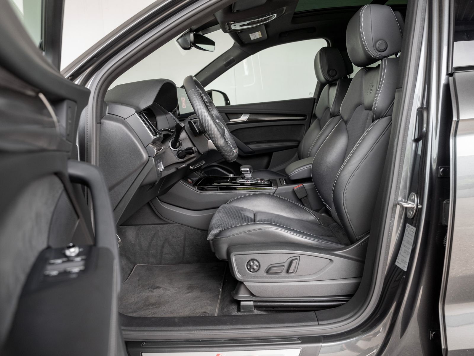 Audi SQ5 Sportback 3.0 TDI Pano SpurH MATRIX KeyLess foto 7