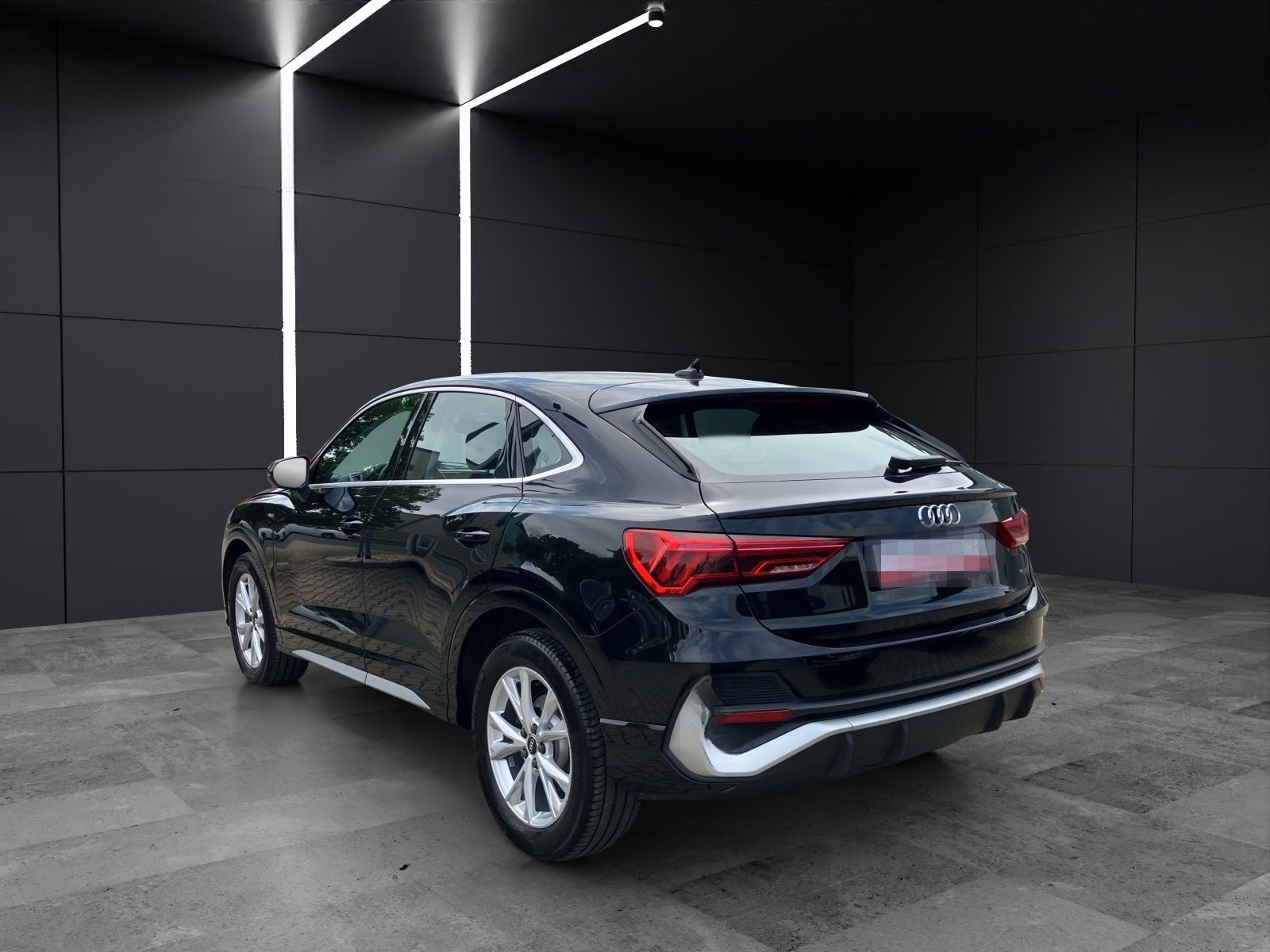 Audi Q3 Sportback 35 TDI quattro S-line S-tronic LED  foto 3