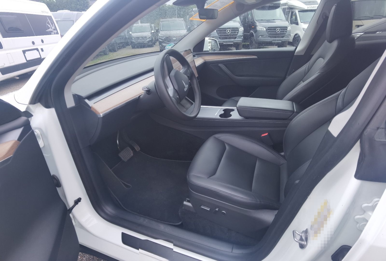 Tesla Model Y Long Range AWD Modell 2023 foto 6
